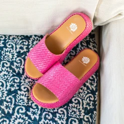 Women Yellow Box Slides><noscript><img width=