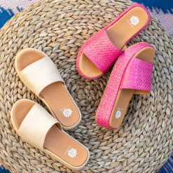 Women Yellow Box Slides><noscript><img width=