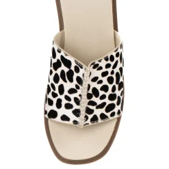 Women Yellow Box Sandals><noscript><img width=