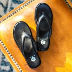 Women Yellow Box Sandals><noscript><img width=