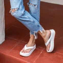 Women Yellow Box Sandals><noscript><img width=