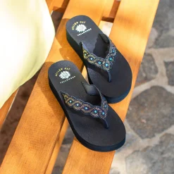 Women Yellow Box Flip Flops><noscript><img width=