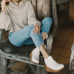 Women Yellow Box Clogs & Mules><noscript><img width=