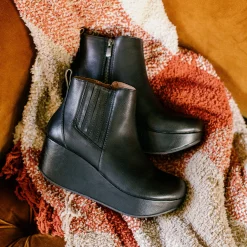 Women Yellow Box Boots & Booties><noscript><img width=