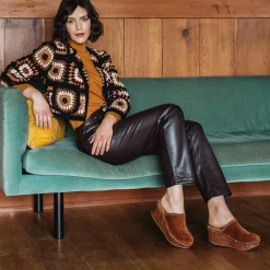 Women Yellow Box Heels & Wedges><noscript><img width=