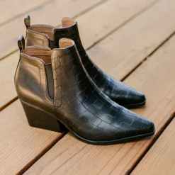 Women Yellow Box Boots & Booties><noscript><img width=