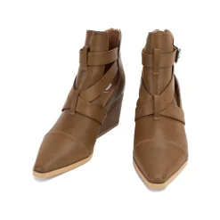 Women Yellow Box Boots & Booties><noscript><img width=