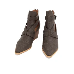 Women Yellow Box Boots & Booties><noscript><img width=