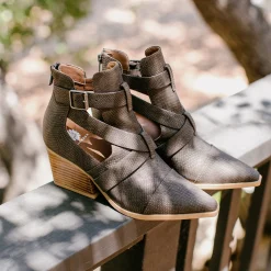 Women Yellow Box Boots & Booties><noscript><img width=