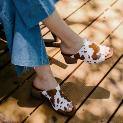 Women Yellow Box Heels & Wedges><noscript><img width=