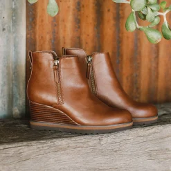 Women Yellow Box Boots & Booties><noscript><img width=