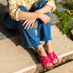 Women Yellow Box Sandals><noscript><img width=