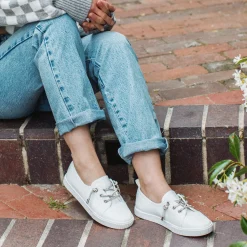 Women Yellow Box Sneakers & Flats><noscript><img width=