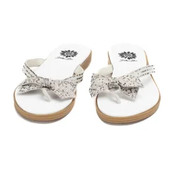 Women Yellow Box Flip Flops><noscript><img width=