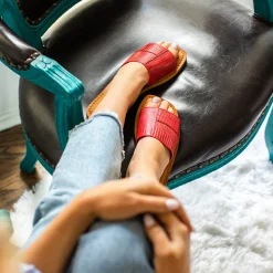 Women Yellow Box Sandals><noscript><img width=