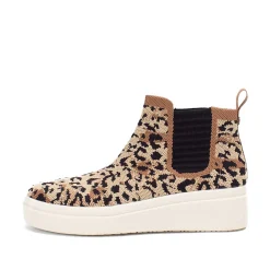 Women Yellow Box Sneakers & Flats><noscript><img width=