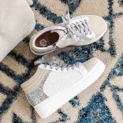 Women Yellow Box Sneakers & Flats><noscript><img width=