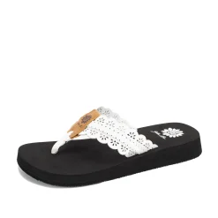 Women Yellow Box Flip Flops><noscript><img width=