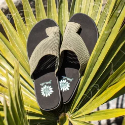 Women Yellow Box Sandals><noscript><img width=