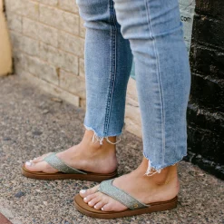 Women Yellow Box Sandals><noscript><img width=