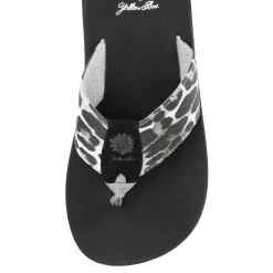 Women Yellow Box Flip Flops><noscript><img width=