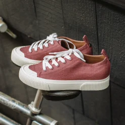 Women Yellow Box Sneakers & Flats><noscript><img width=