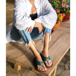 Women Yellow Box Flip Flops><noscript><img width=