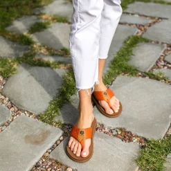 Women Yellow Box Flip Flops><noscript><img width=