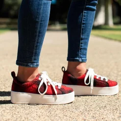 Women Yellow Box Sneakers & Flats><noscript><img width=