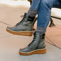 Women Yellow Box Boots & Booties><noscript><img width=