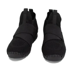 Women Yellow Box Sneakers & Flats><noscript><img width=