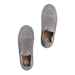 Women Yellow Box Sneakers & Flats><noscript><img width=