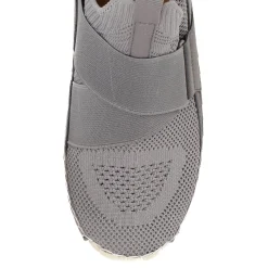 Women Yellow Box Sneakers & Flats><noscript><img width=