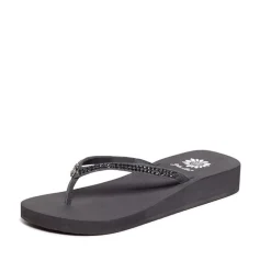 Women Yellow Box Flip Flops><noscript><img width=