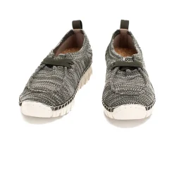 Women Yellow Box Sneakers & Flats><noscript><img width=