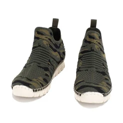 Women Yellow Box Sneakers & Flats><noscript><img width=