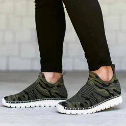 Women Yellow Box Sneakers & Flats><noscript><img width=