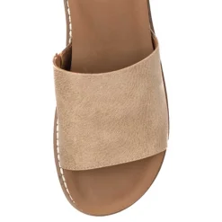 Women Yellow Box Slides><noscript><img width=