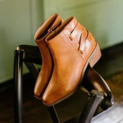 Women Yellow Box Boots & Booties><noscript><img width=