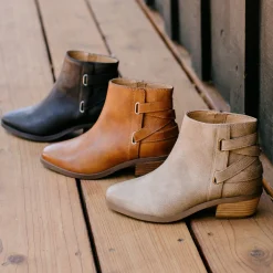 Women Yellow Box Boots & Booties><noscript><img width=