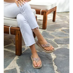 Women Yellow Box Flip Flops><noscript><img width=