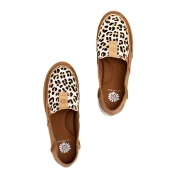 Women Yellow Box Sneakers & Flats><noscript><img width=