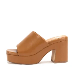 Women Yellow Box Heels & Wedges><noscript><img width=