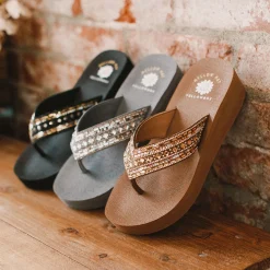 Women Yellow Box Flip Flops><noscript><img width=