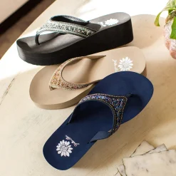 Women Yellow Box Flip Flops><noscript><img width=