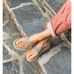 Women Yellow Box Flip Flops><noscript><img width=