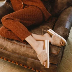 Women Yellow Box Slippers><noscript><img width=