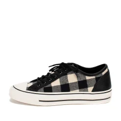 Women Yellow Box Sneakers & Flats><noscript><img width=