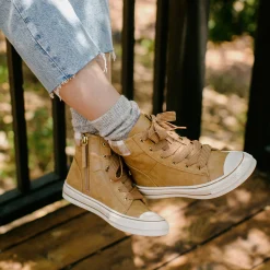 Women Yellow Box Sneakers & Flats><noscript><img width=