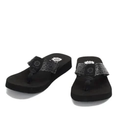 Women Yellow Box Flip Flops><noscript><img width=